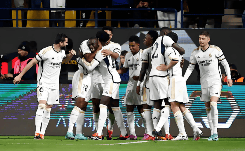 关于国王杯半决赛对决在即！武汉三镇演练定位球，武汉三镇密集防守应对的信息